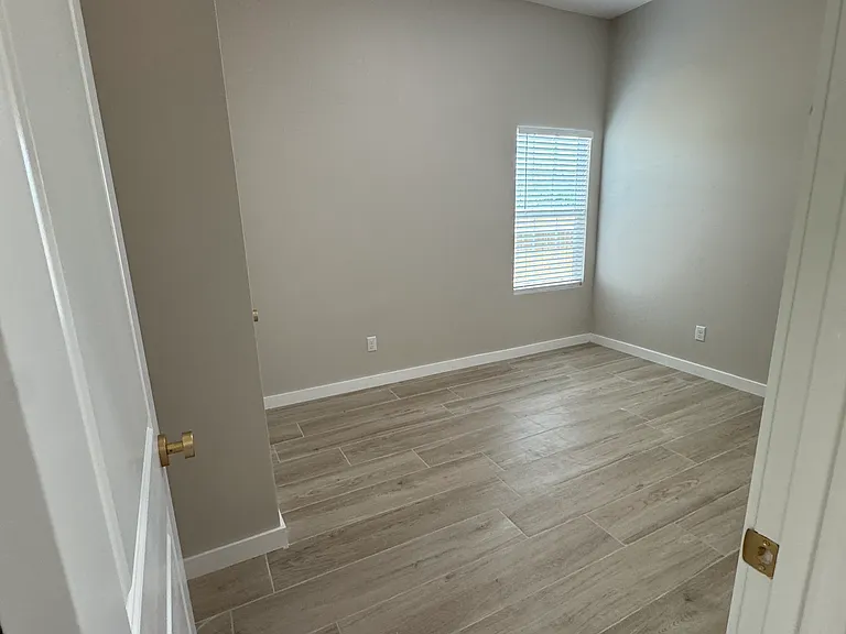 3649 Santa Fe St — Photo 10