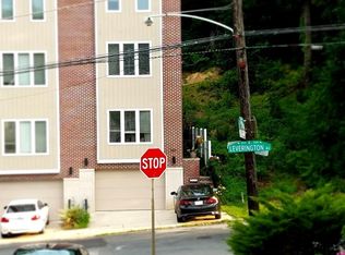 340 Leverington Ave, Philadelphia, PA 19128