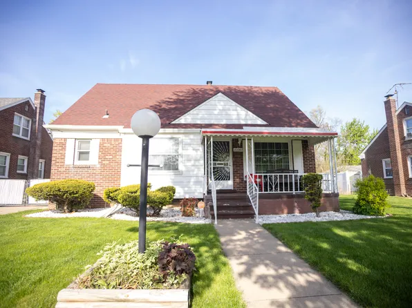 10043 W Parkway St, Redford, MI 48239