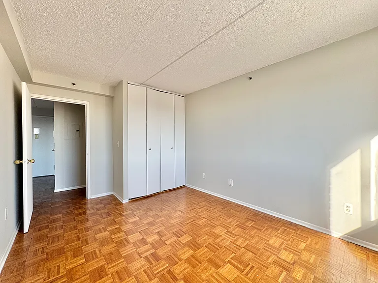 14-56 31st Dr #9A — Photo 11
