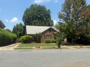 328 Circle Ave #328, Charlotte, NC 28207