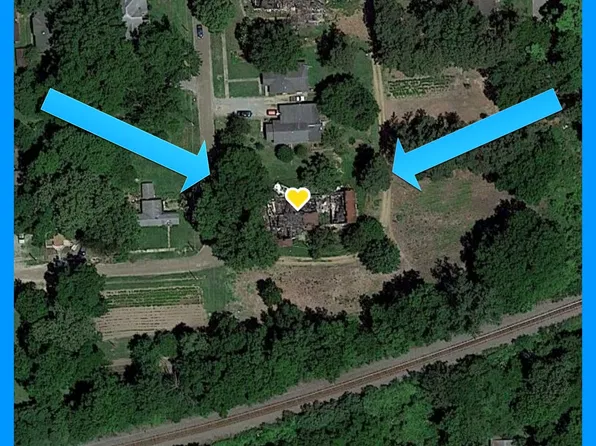 605 Tulip St, Earle, AR 72331