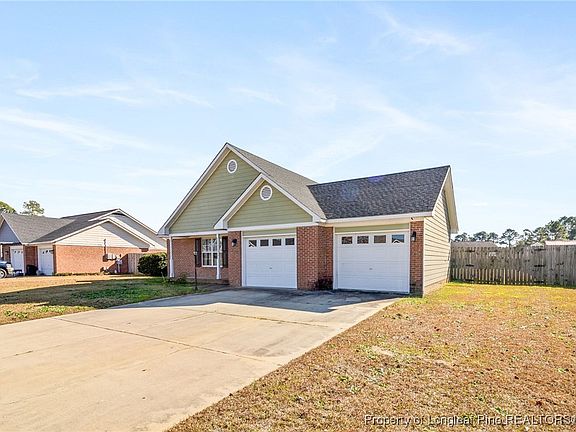 2nd image of 106 Hawthorn Dr
