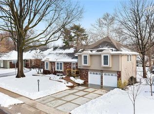 9637 Dearborn St, Overland Park, KS 66207