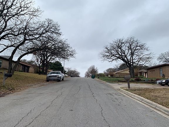 5th image of 7604 Kell Dr