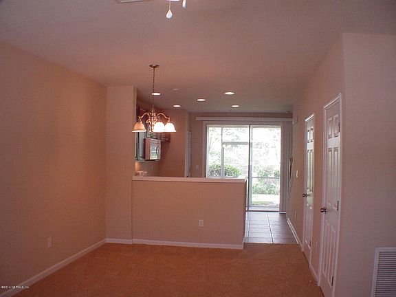 5th image of 8123 Summer Point Ct