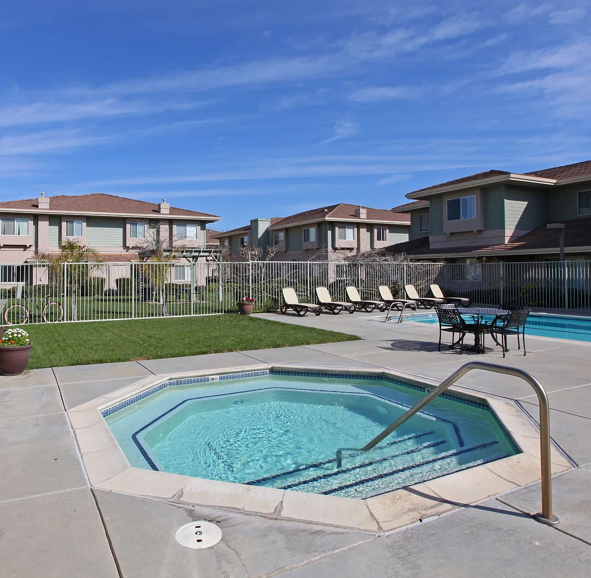 Building Photo - Saratoga West Apartments