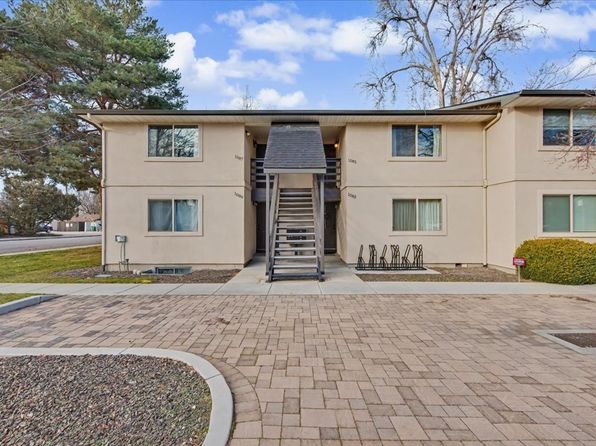 1079-1089 S Leadville Ave #1085