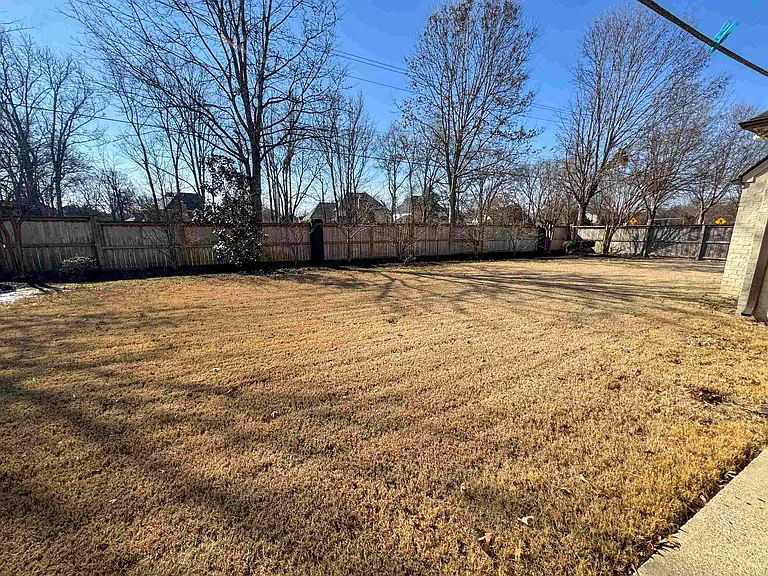 713 Briston Ln — Photo 22
