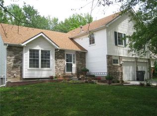 1910 E 144th Ter, Olathe, KS 66062