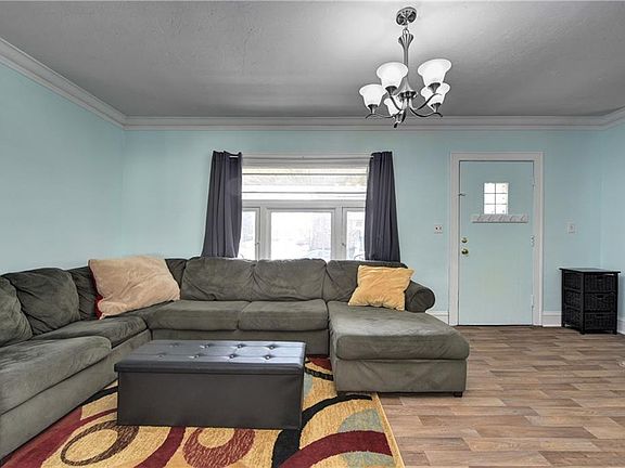 4th image of 14310 Delaware Ave