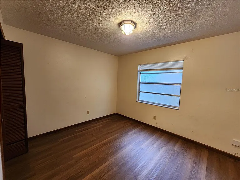 1209 SW 80th Dr — Photo 30