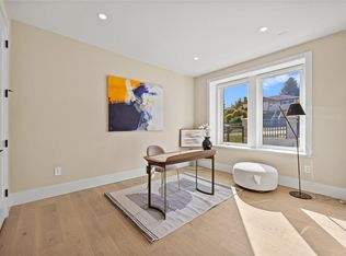 5115 Buxton St #1, Burnaby, BC