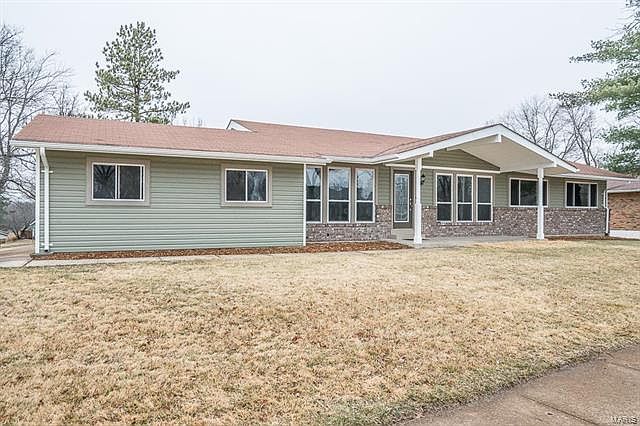 1st image of 819 Big Bend Woods Dr