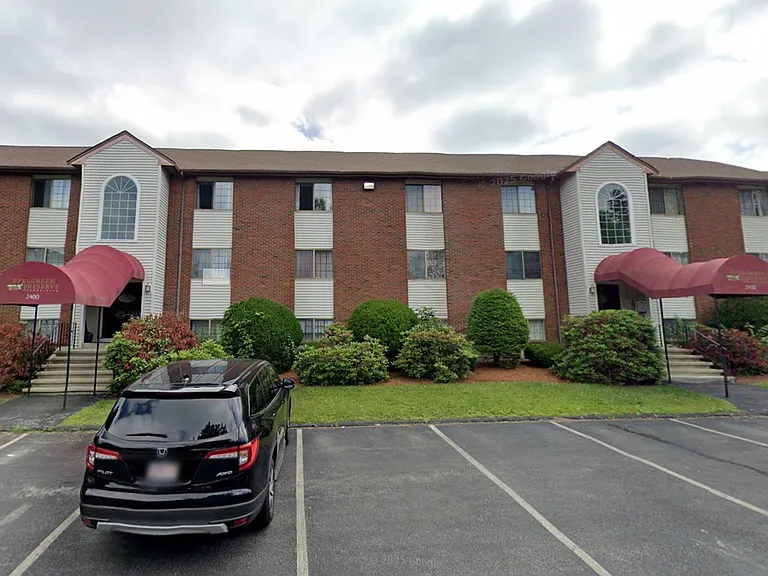 2400 Skyline Dr #1 — Photo 1