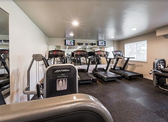5th image of 6501 Hil Mar Dr APT 202