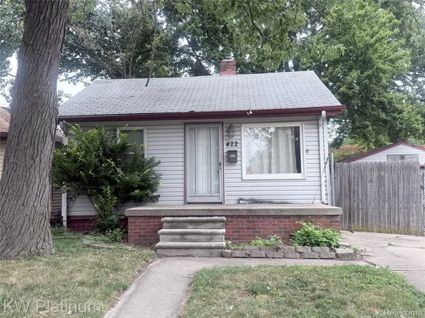 422 W Goulson Ave, Hazel Park, MI 48030
