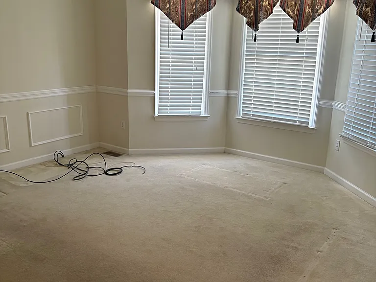 2285 Lubna Dr — Photo 14
