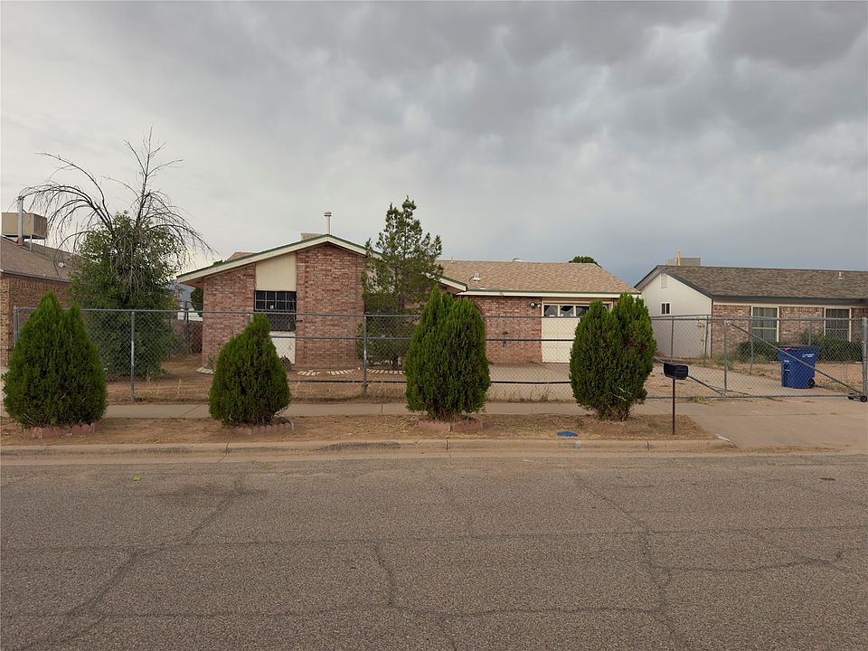 1st image of 10709 Quartz St