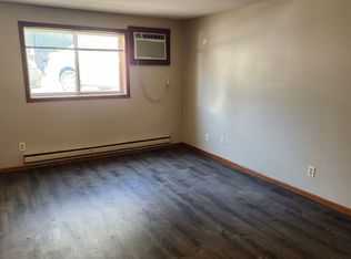 1418 10th St S APT 304, La Crosse, WI 54601