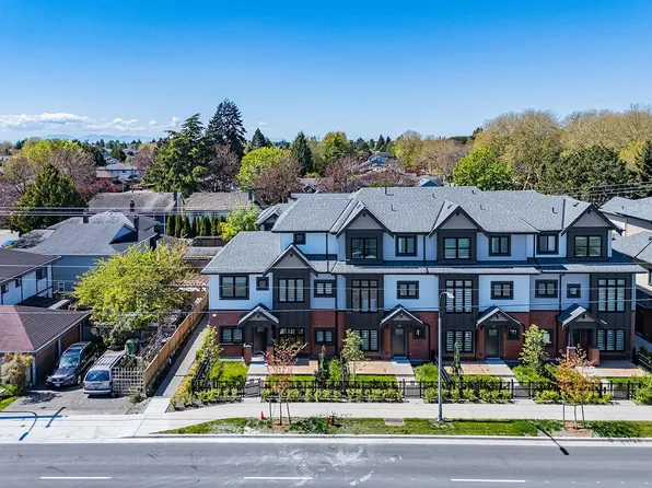 10233 No 2 Rd #11, Richmond, BC V7E 2C7