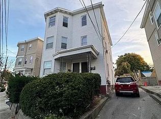 8 Hymer St #2ND, Providence, RI 02908