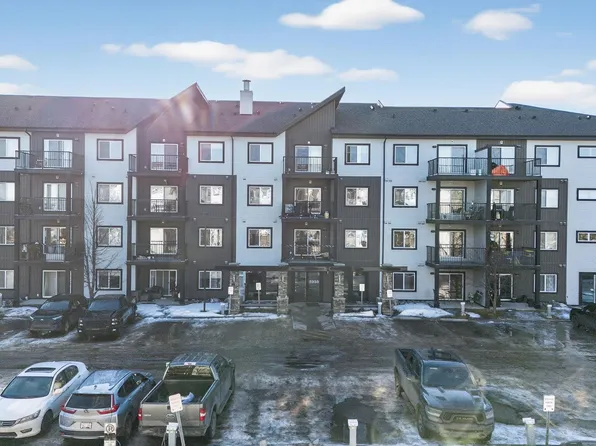 3353 16a Ave NW #406, Edmonton, AB T6T 0V4