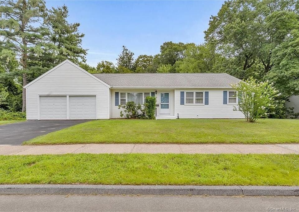 1st image of 82 Hickory Drive