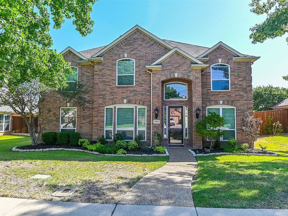 1st image of 2809 Vista View Dr