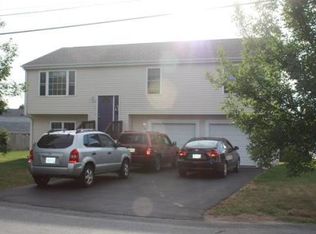 7 Polk Ct, Bristol, RI 02809