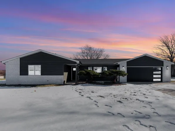 544 Timberlane Dr, Kendallville, IN 46755