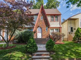 19 Buckingham Rd, West Orange, NJ 07052