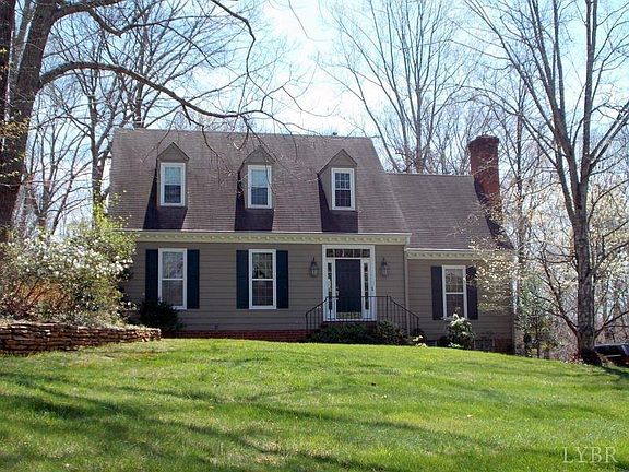 2nd image of 2207 Beech Ave