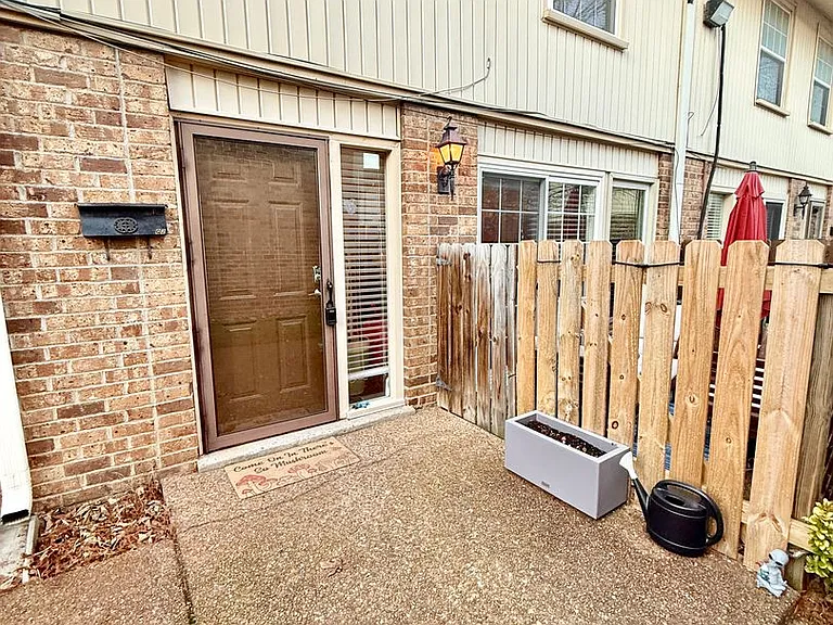 2116 Hobbs Rd #G2 — Photo 23