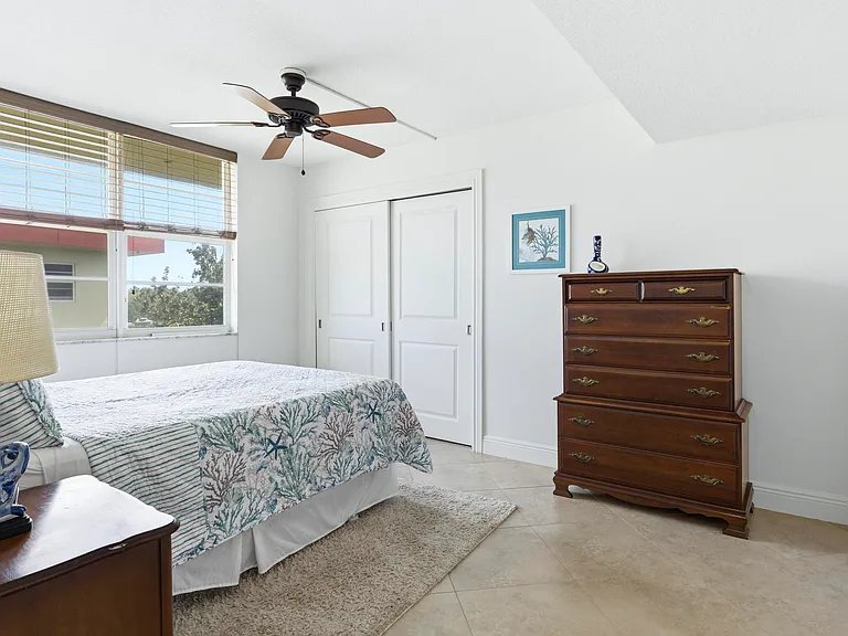 3000 NE 48th Ct #406 — Photo 17