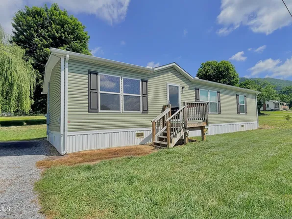 583 Dogwood St, Weber City, VA 24290