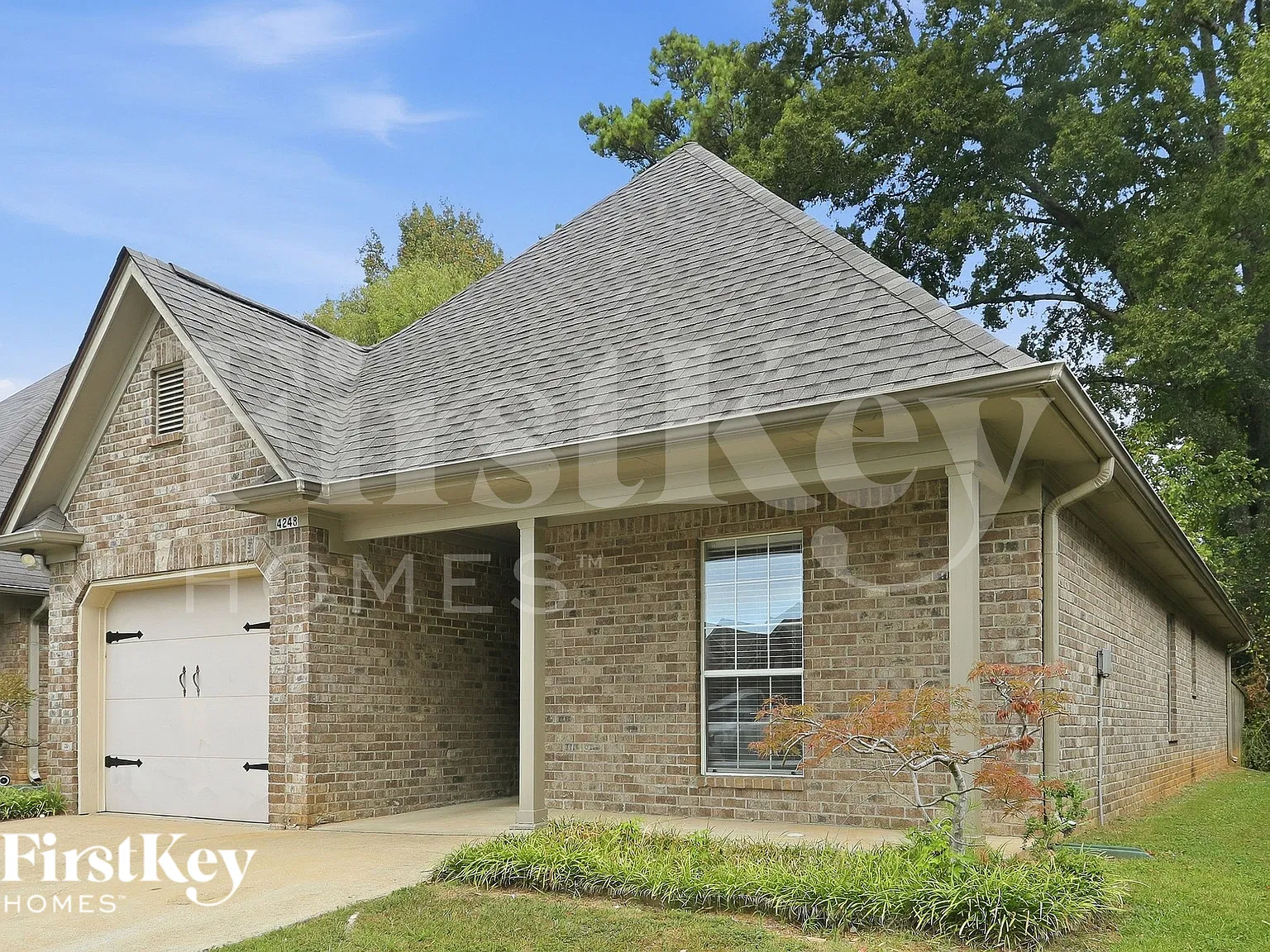 3 bed, 2.0 bath, 1380 sqft, $1,530 — Photo 2