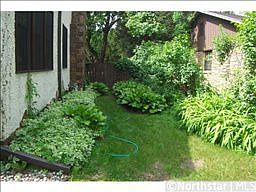 4th image of 9 Highbanks Pl S