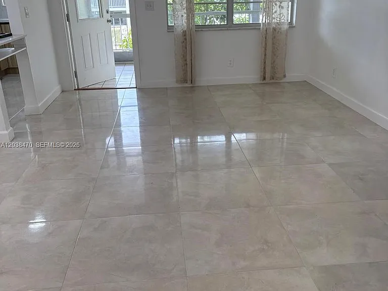541 Blue Heron Dr #215 — Photo 37