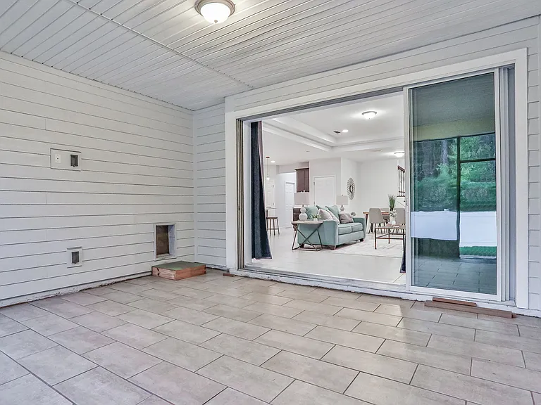 944 Laurel Valley Dr — Photo 50