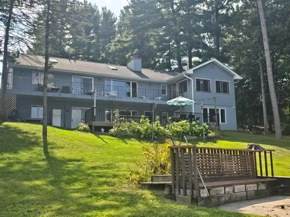 W6924 S Silver Lake Rd, Wautoma, WI 54982