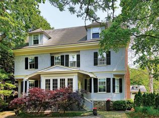 145 Middlesex Rd, Brookline, MA 02467