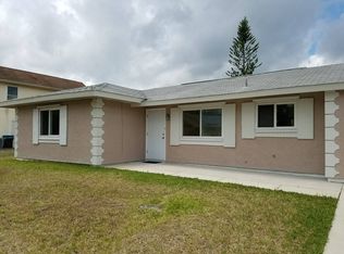 875 Rostock Cir NW, Palm Bay, FL 32907