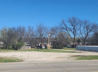 1500 W Main St, Henryetta, OK 74437