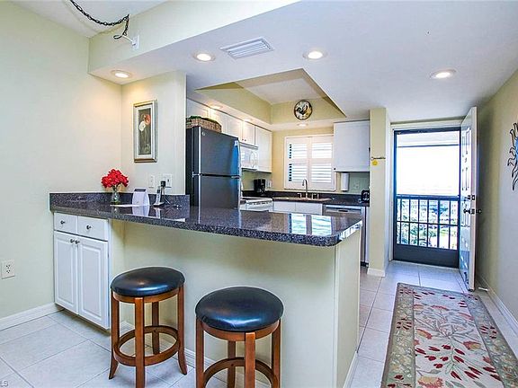 4th image of 6893 Estero Blvd APT 464