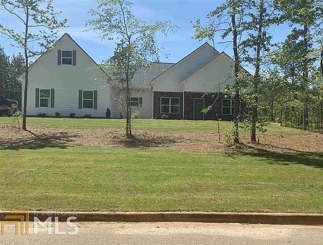 2nd image of 75 Scouts Ridge Dr