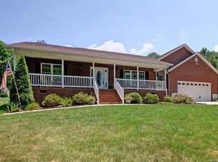 143 Turn Out Dr, Statesville, NC 28677