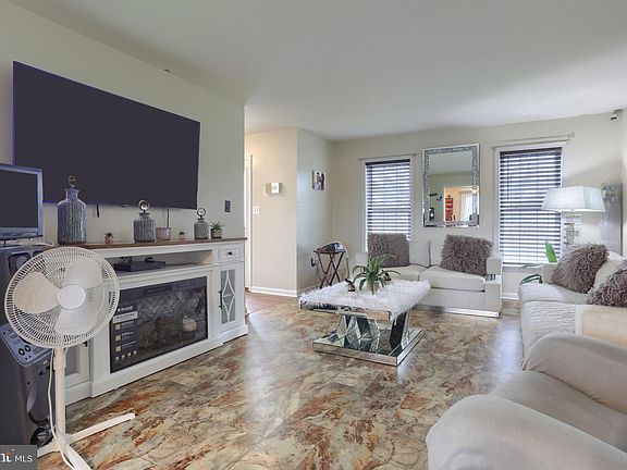 5th image of 337 Swatara Creek Dr #L-0196