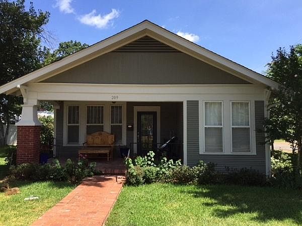 209 E Merritt St, Marshall, TX 75670 | Zillow