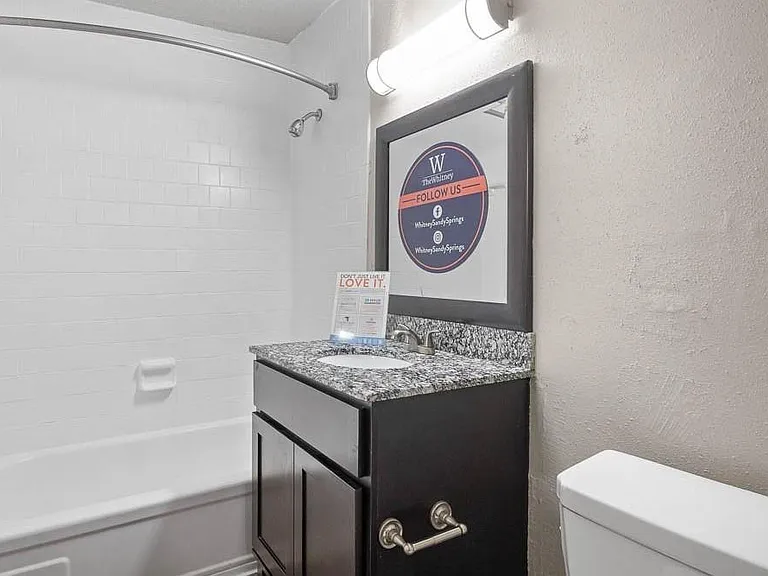 5555 Roswell Rd NE #8 — Photo 6